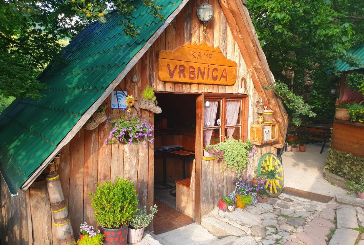 Kamp Vrbnica Hotel Plužine Exterior foto