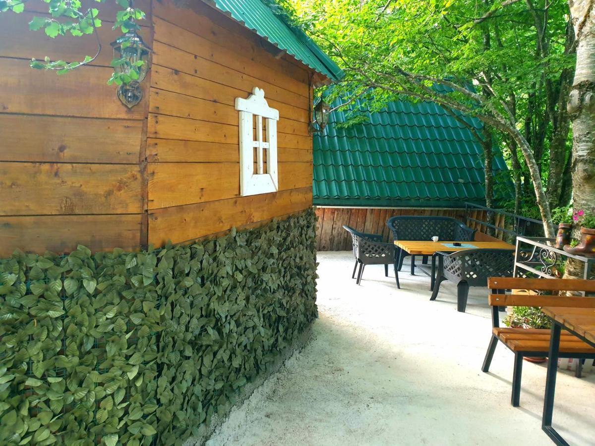 Kamp Vrbnica Hotel Plužine Exterior foto
