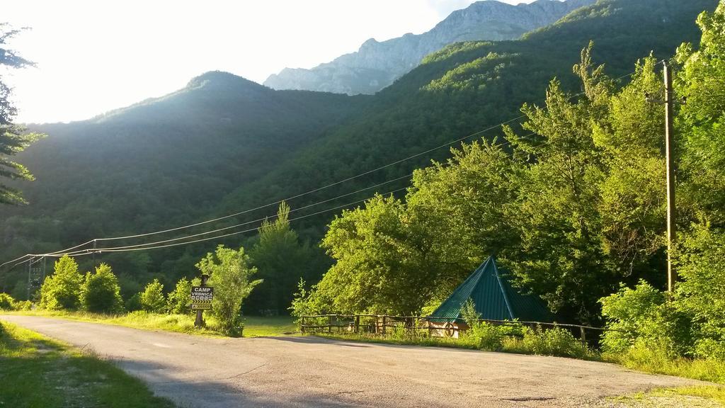 Kamp Vrbnica Hotel Plužine Exterior foto
