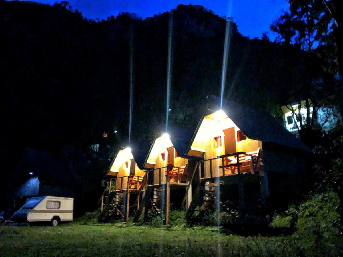 Kamp Vrbnica Hotel Plužine Exterior foto