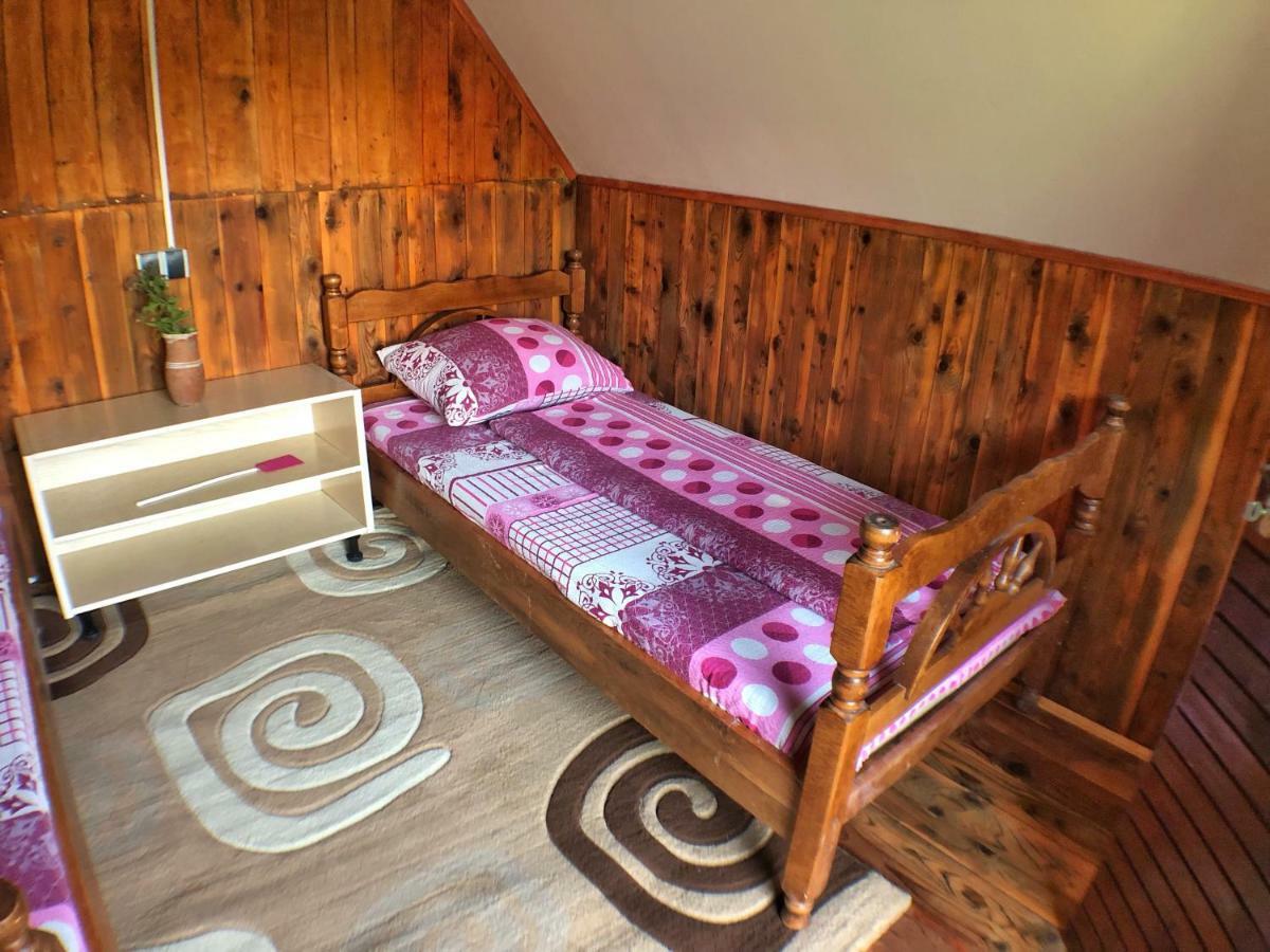 Kamp Vrbnica Hotel Plužine Exterior foto