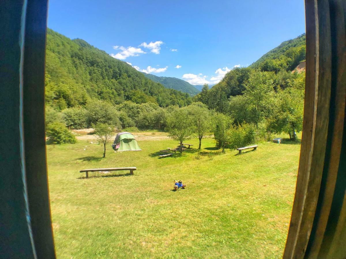 Kamp Vrbnica Hotel Plužine Exterior foto